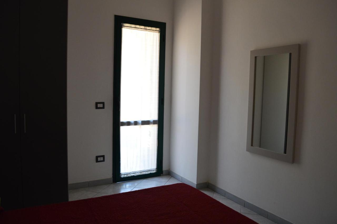 Le Zagare Case Vacanza Cropani Buitenkant foto