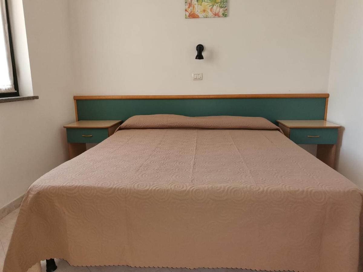 Le Zagare Case Vacanza Cropani Buitenkant foto
