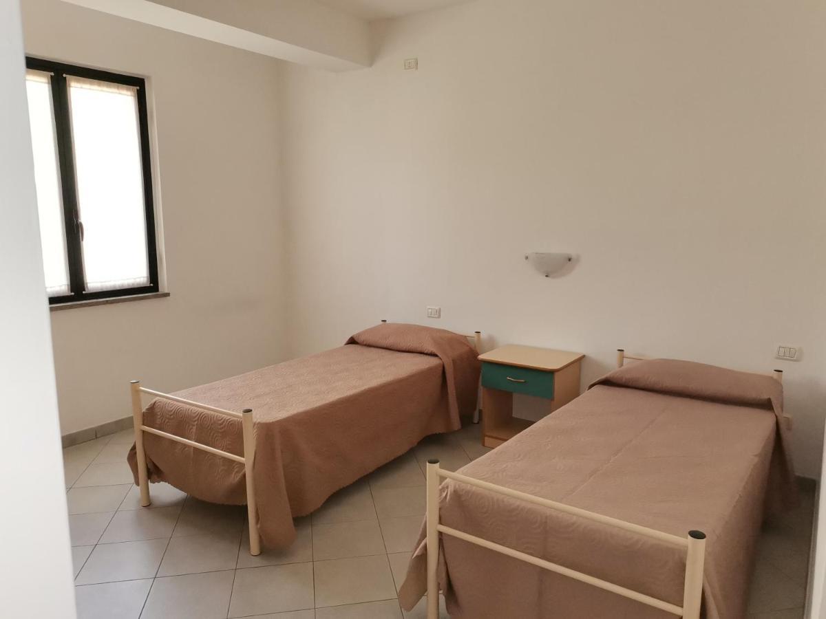 Le Zagare Case Vacanza Cropani Buitenkant foto