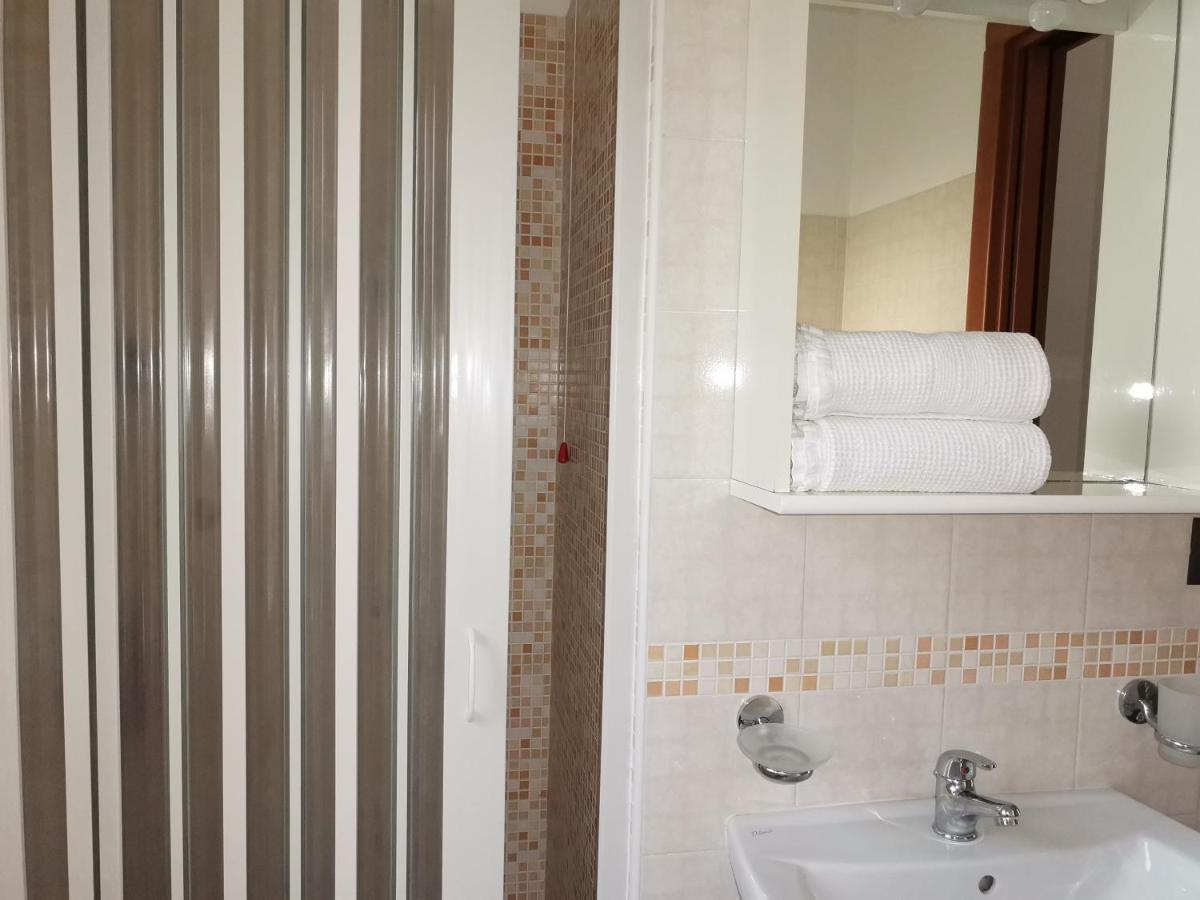 Le Zagare Case Vacanza Cropani Buitenkant foto