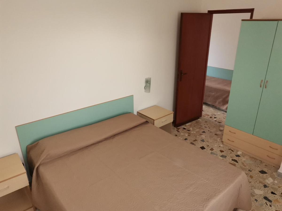 Le Zagare Case Vacanza Cropani Buitenkant foto